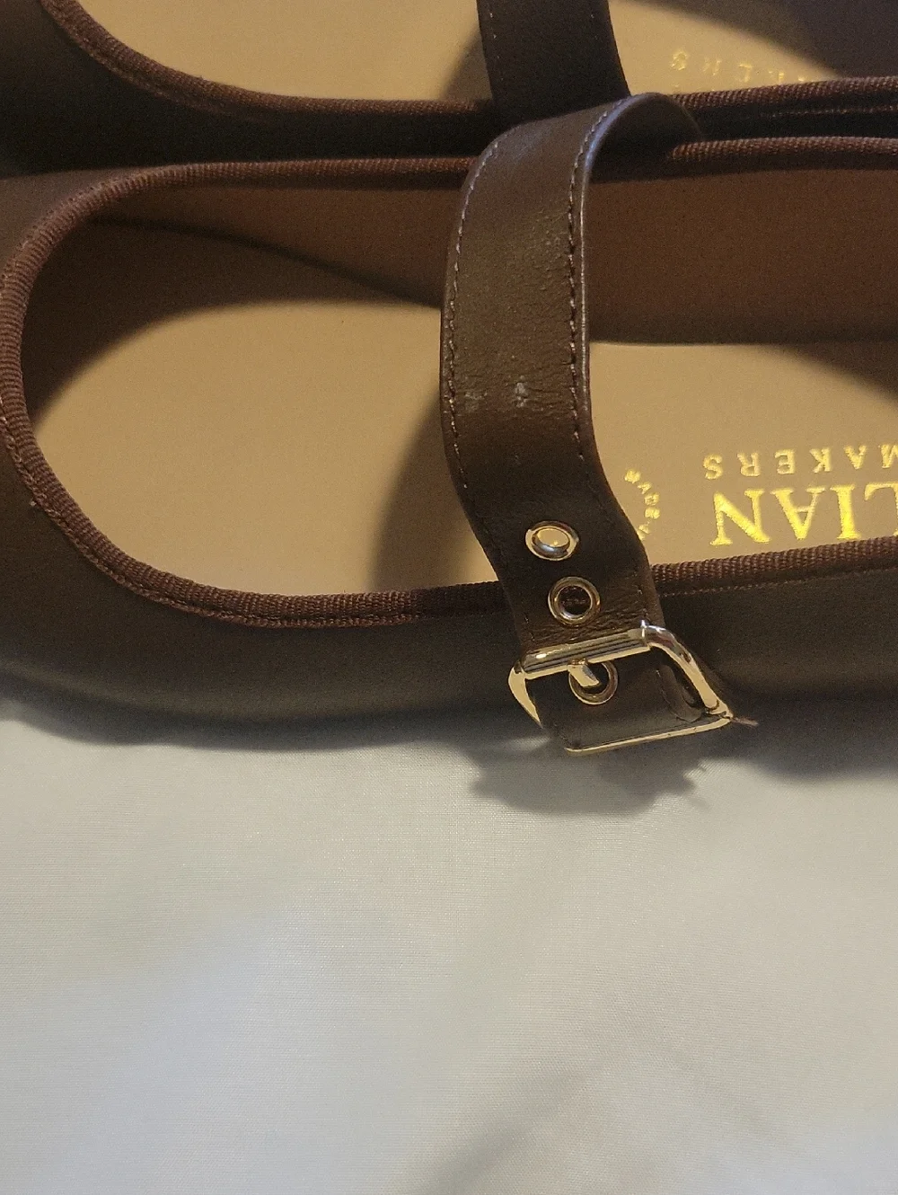 Size 7 Italian Shoemakers Brown Mary Jane Flats with Gold Logo - Picture 4 of 7